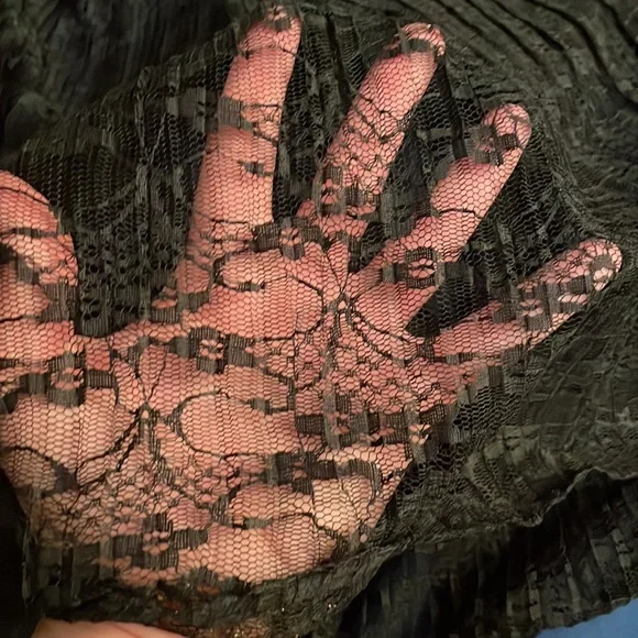 Skirt - Picture 3 of 5